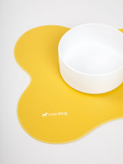 Placemat for dog bowls (yellow)