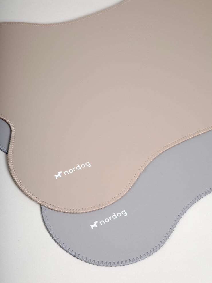 Placemat for dog bowls (cappuccino)
